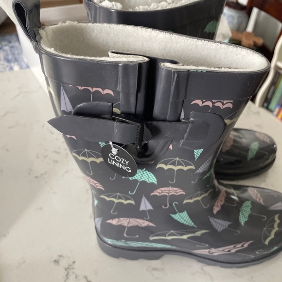 NEW Capelli "Shiny Umbrella Day" mid-calf rubber Rain Boot w/ cozy lining Size 8 - Picture 6 of 11